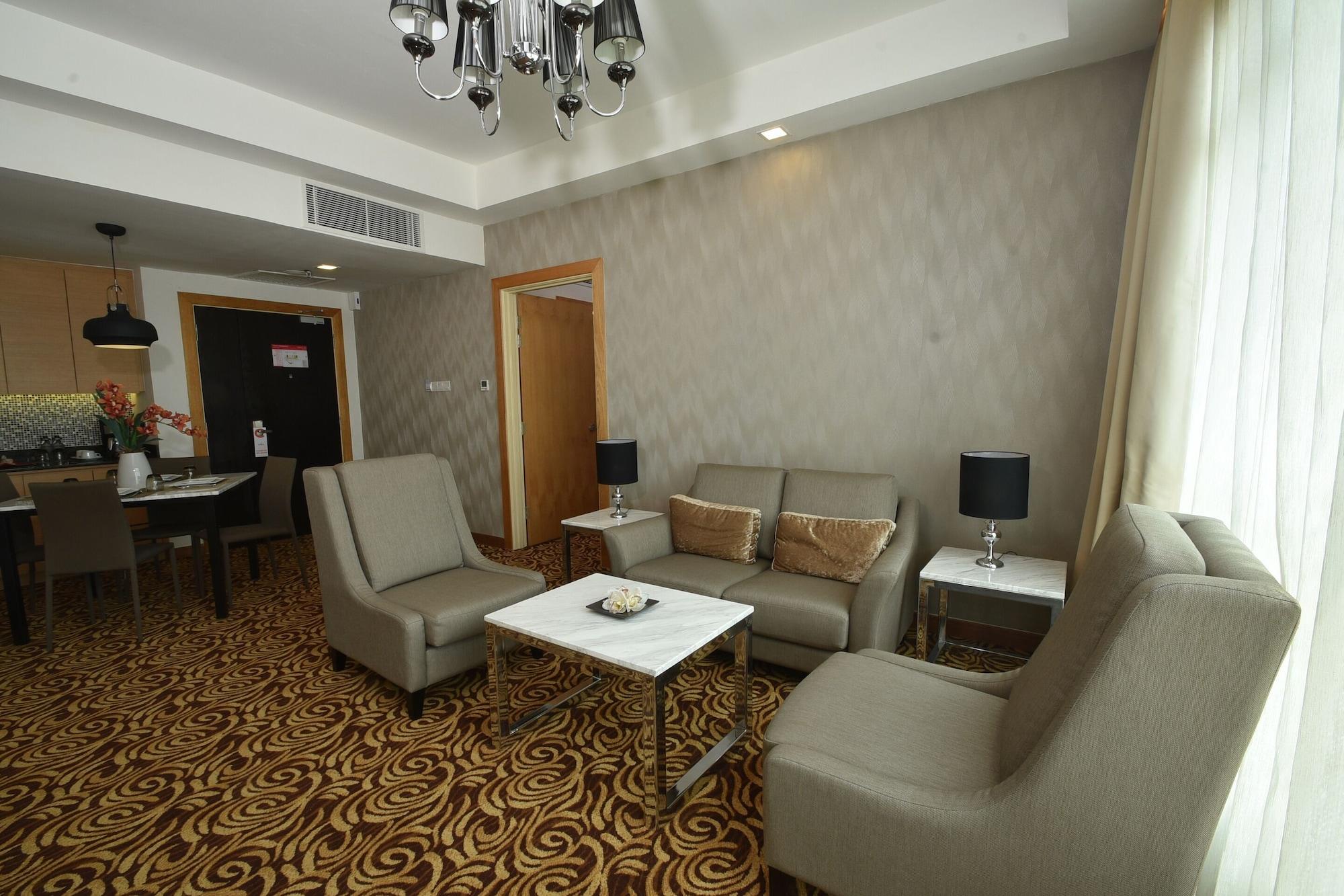 Tenera Hotel 방이 외부 사진 A living room in a suite at the hotel